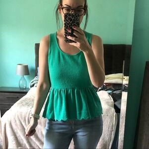 Anthropologie Postmark Green Textured Scalloped Back Peplum Tank Top Small Boho